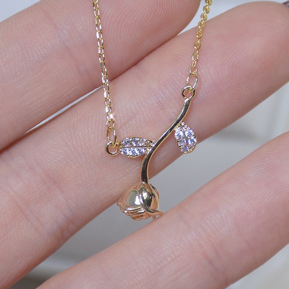 NEW 14K Gold Plated Diamond Rose Necklace d